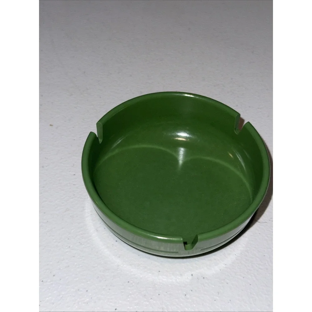 Ges-Line Melamine Atomic Green Ashtray 321 Round Vintage Made In USA